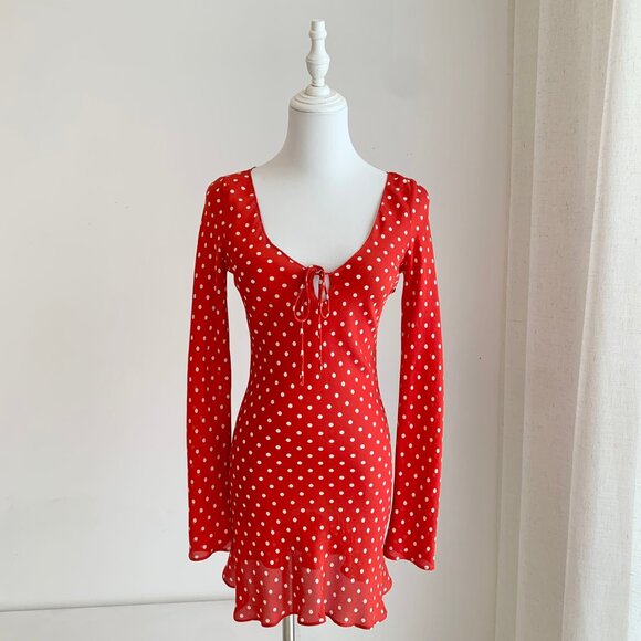 The Serena in Red Polka Dot - Picture 4 of 9